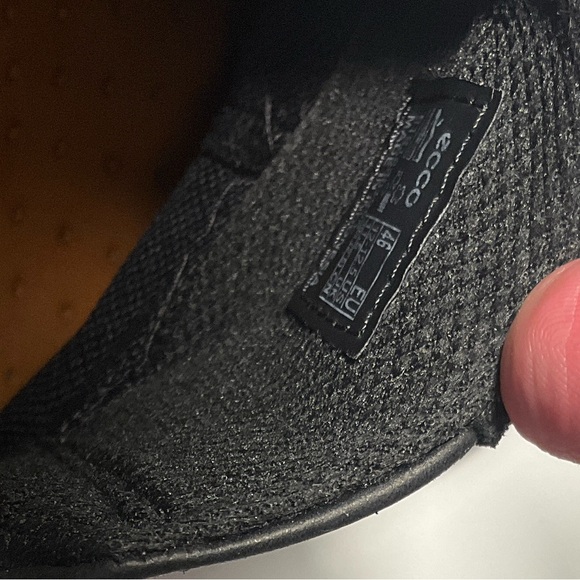 Men’s Gortex (waterproof) Black Ecco Slip on Dressy/Casual Shoe. Size 46/12-12.5 - Picture 2 of 7